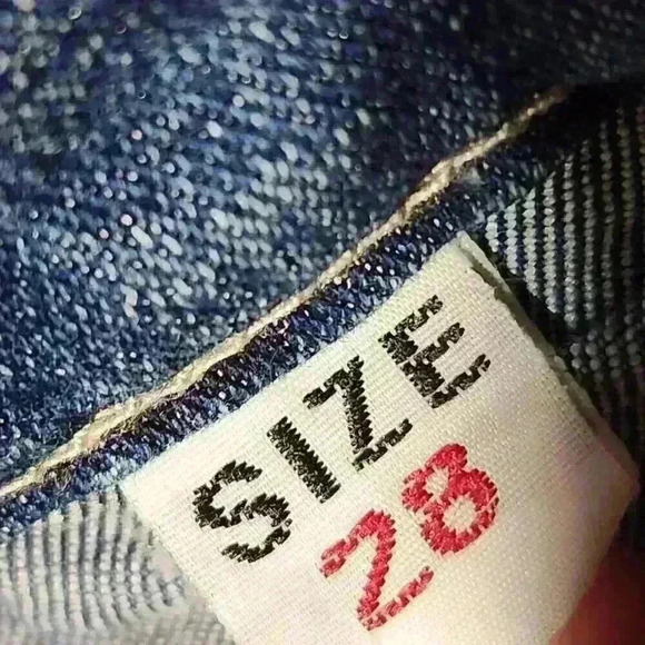 Vintage Y2K faded flared jeans with braid details ✦ mid rise ✦ medium wash - Picture 10 of 16